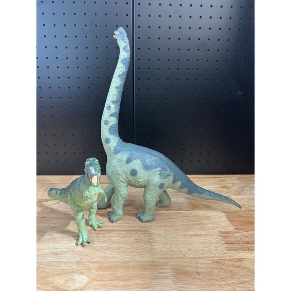 Vintage 1988 The Carnegie Safari LTD Brachiosaurus & T Rex - Picture 1 of 5